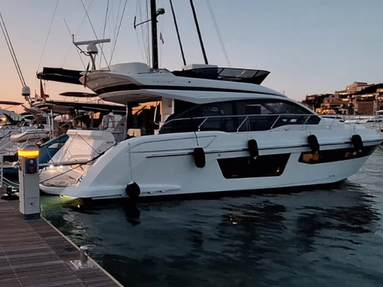 Azimut Azimut 53 Fly charter bareboat or skippered in  Porto Villa San Giovanni