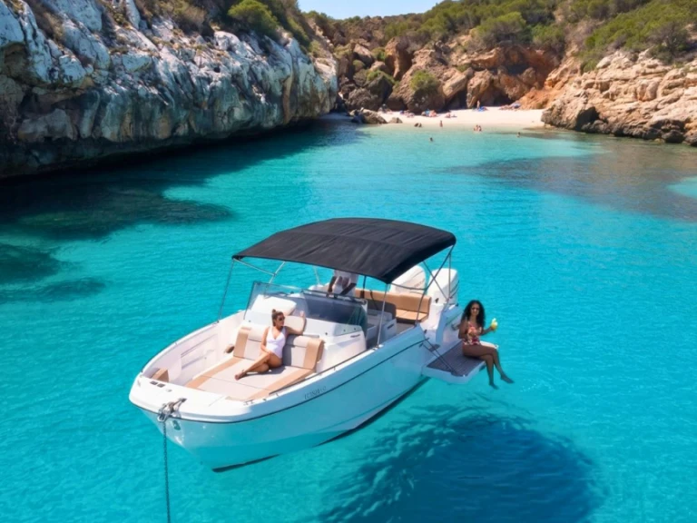 Charter a Bénéteau Flyer 9 in Palma de Mallorca on Samboat