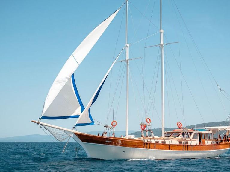 Hire a Custom Made Sv. Donat Marina (City)