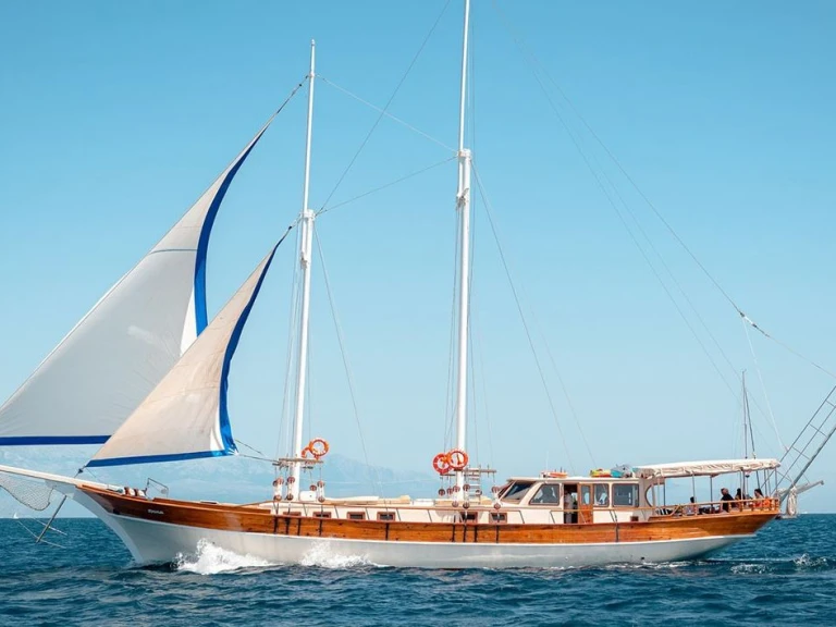 Yacht hire Marina (City) cheap Sv. Donat