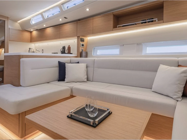 Sailboat hire in Favignana -  Grand Soleil 48