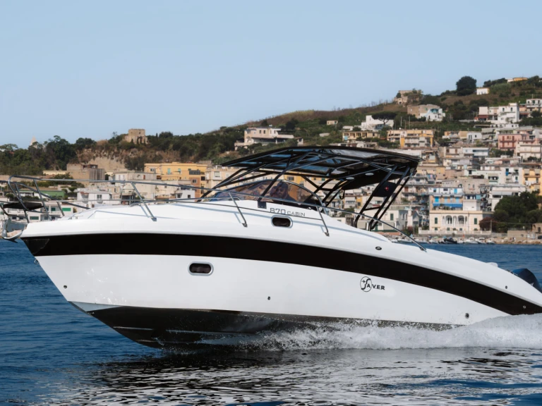 Hire Motorboat Saver with a boat licence