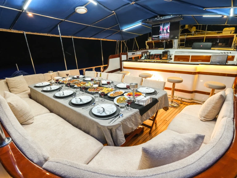 Hire Sailboat with or without skipper  Fethiye