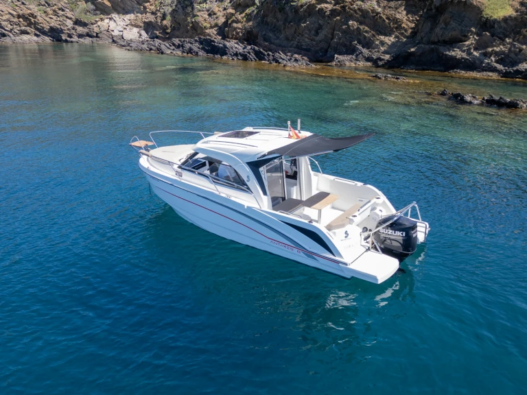 Yacht charter Cadaqués - Bénéteau Antares 8 OB on SamBoat