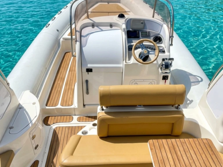 RIB to hire Puerto de Pollensa at the best price