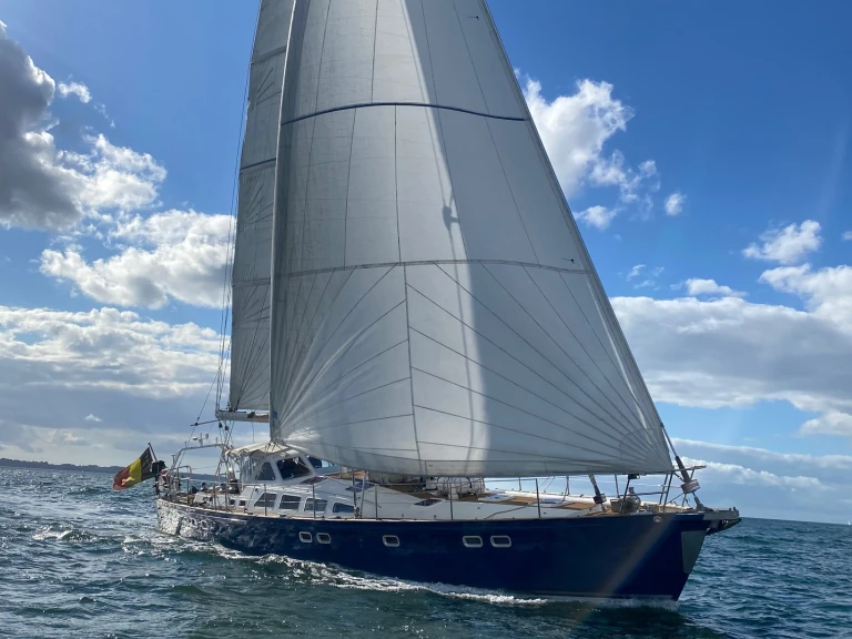 Hire Sailboat Meta with a boat licence