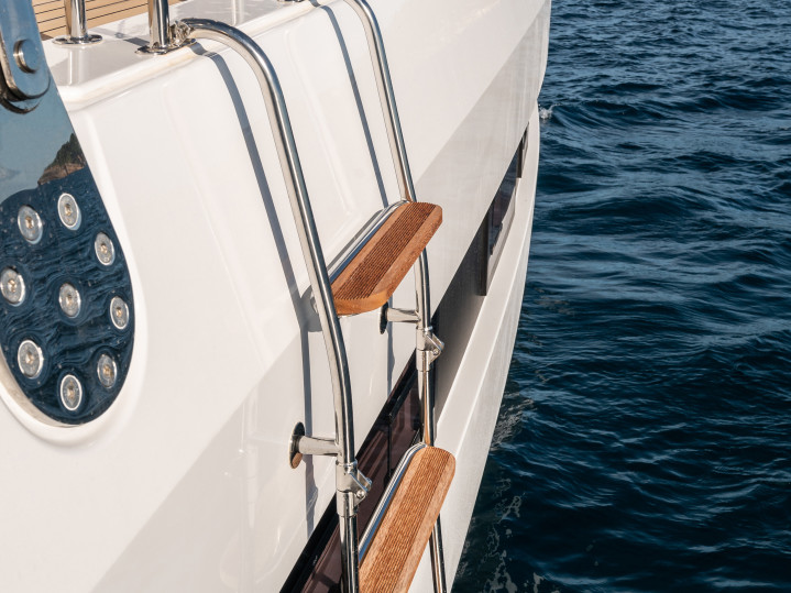 Catamaran hire in Port d'Andratx - Bali Bali 5.8 (4 cabins)