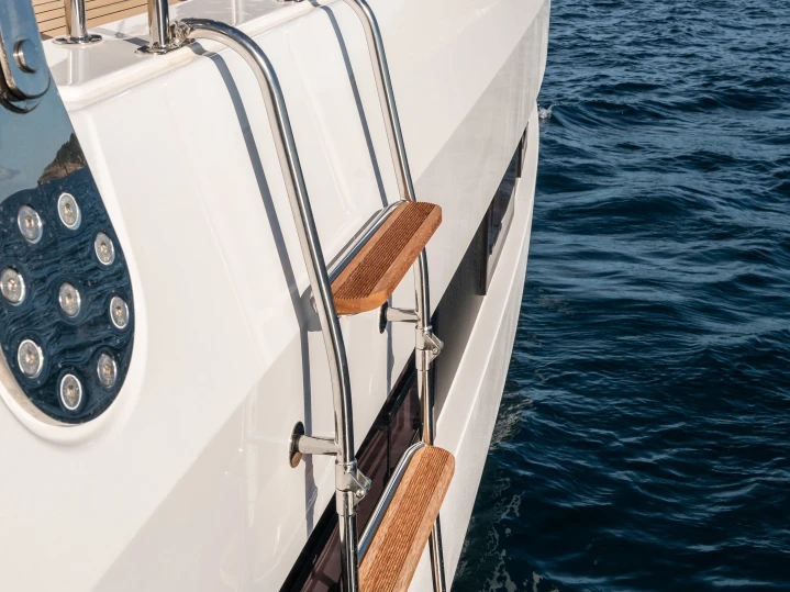 Catamaran hire in Port d'Andratx - Bali Bali 5.8 (4 cabins)