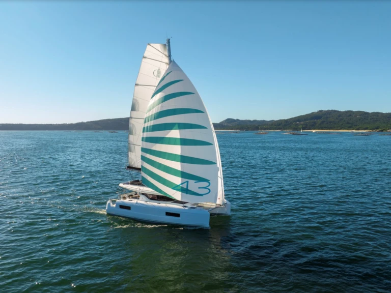 Yacht hire Sant Antoni de Portmany cheap Lagoon 43