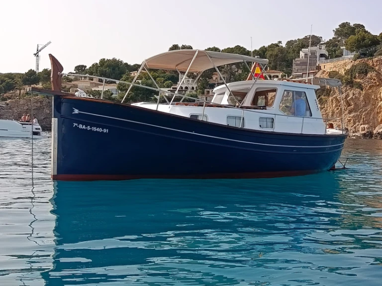 Motorboat to hire Palma de Mallorca at the best price