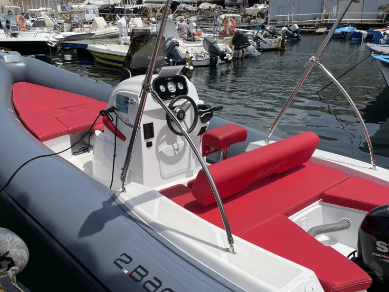 Hire RIB 2 BAR with a boat licence