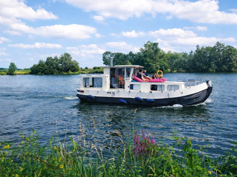 Hire a Locaboat Locaboat 935 Saint-Jean-de-Losne