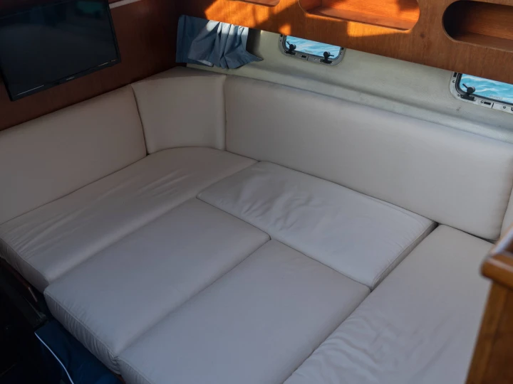 Charter a Fairline Corniche 31 Fly in Sant Antoni de Portmany on Samboat