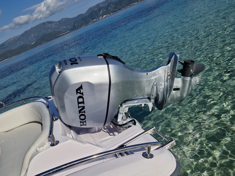 Yacht charter Saint-Florent - 4XC H19CC on SamBoat