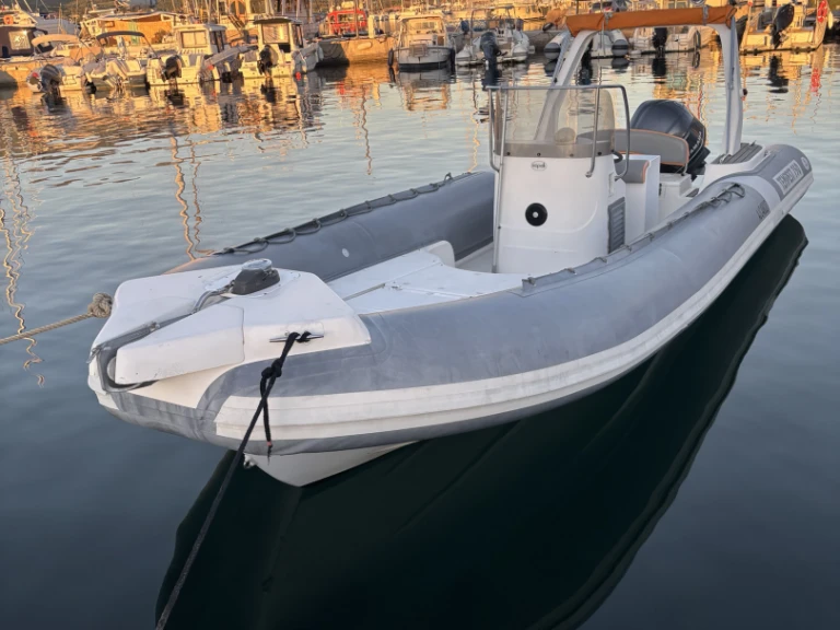 Hire a Capelli Tempest 750 Bonifacio