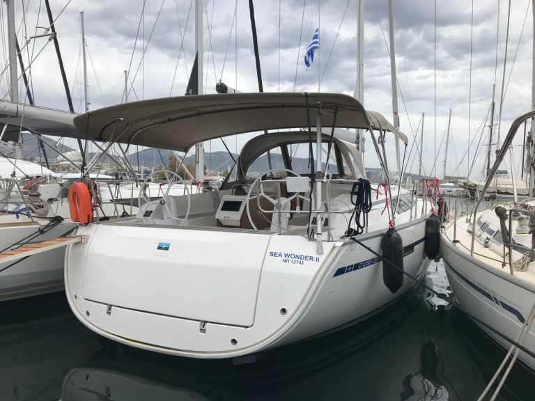 Hire Sailboat with or without skipper Bavaria Gouvia