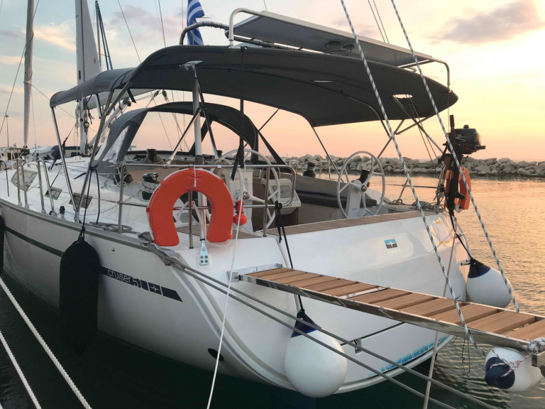 Sailboat hire in Lefkáda - Bavaria Bavaria Cruiser 51 (5 cab.)