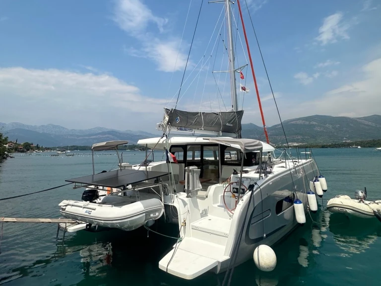 Hire Catamaran Excess with a boat licence