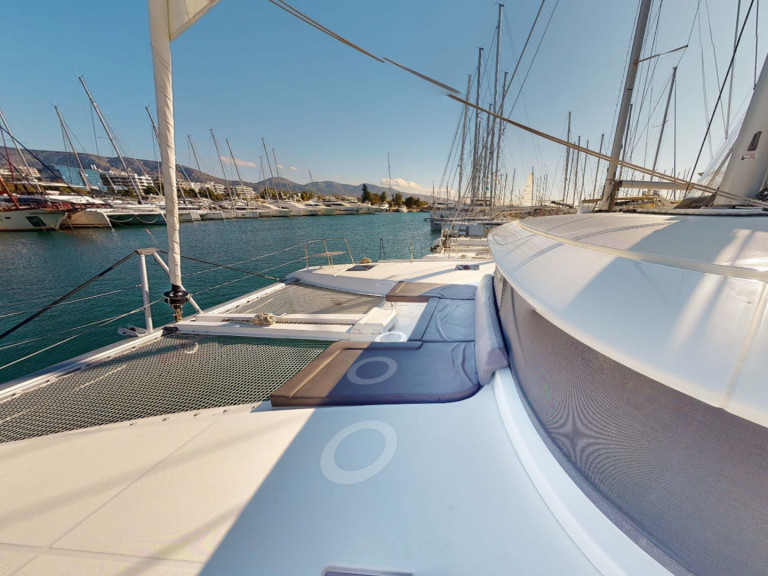 Hire Catamaran with or without skipper Lagoon Alimos