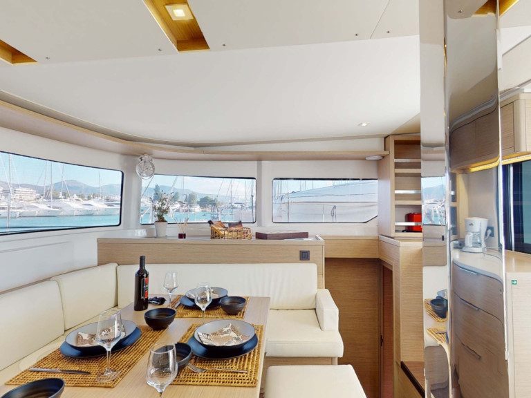 Catamaran to hire Alimos at the best price