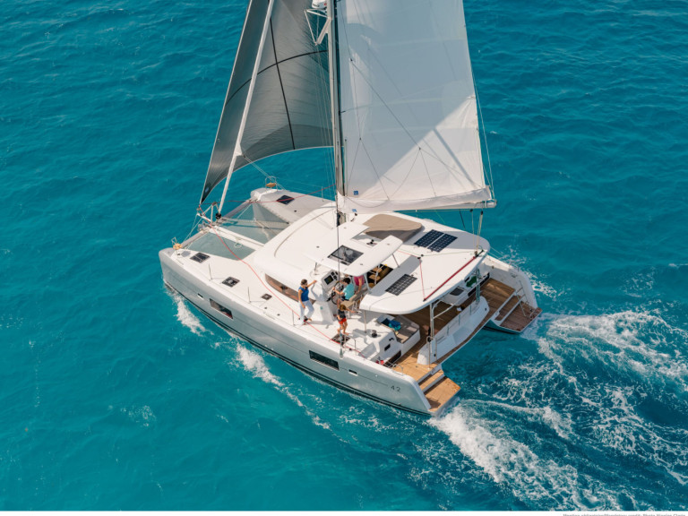 Yacht charter Volos - Lagoon Lagoon 42 (6 cab.) on SamBoat