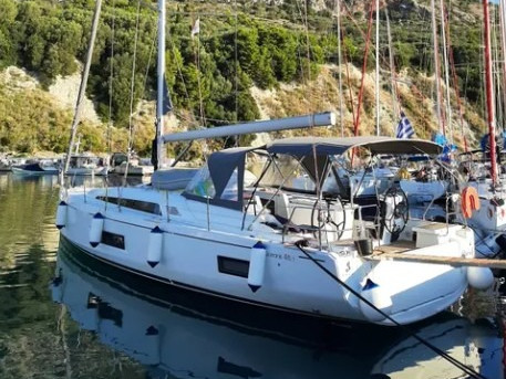 Yacht hire Lefkáda cheap Oceanis 46.1