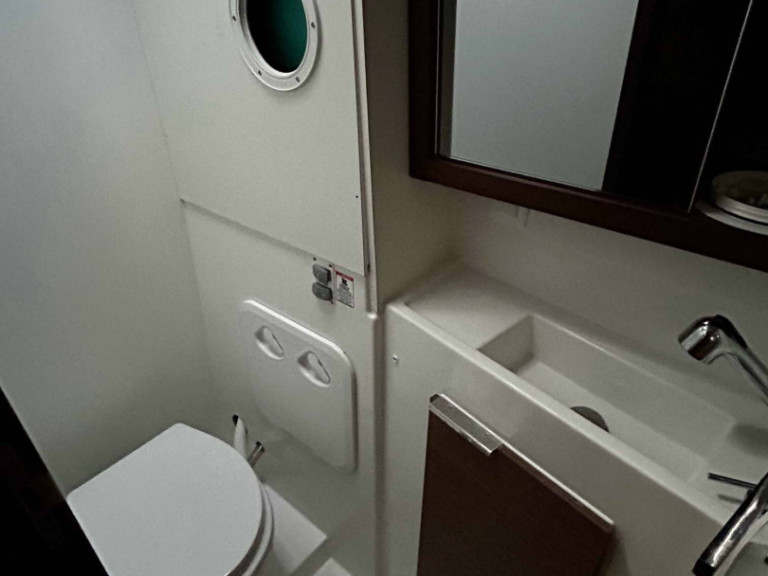 Hire Catamaran with or without skipper Lagoon Gouvia