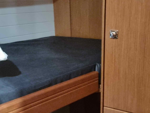 Hire a Bavaria Bavaria Cruiser 51 (5 cab.) Skiathos