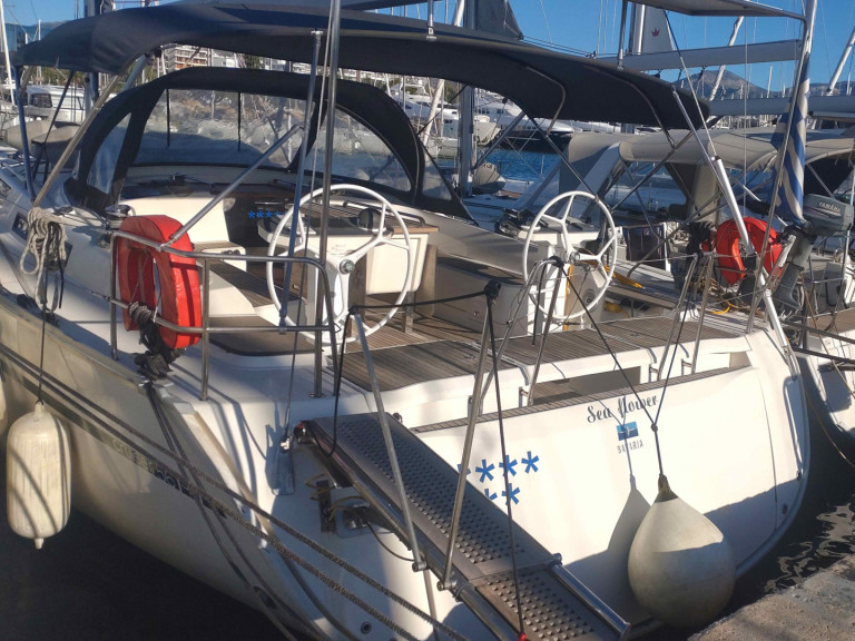 Sailboat to hire Alimos at the best price