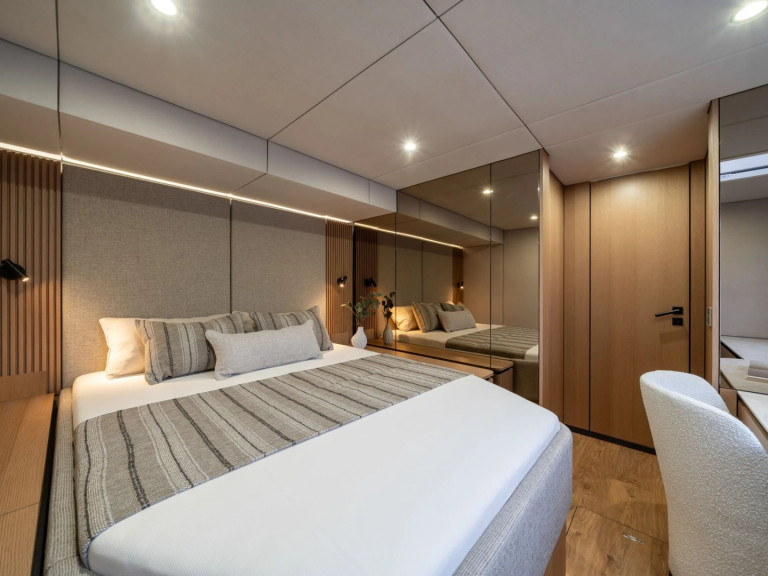 Yacht charter Olbia - Sunreef Sunreef 70 on SamBoat