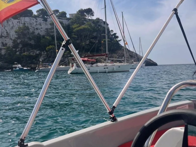 Motorboat to hire Cala Galdana at the best price