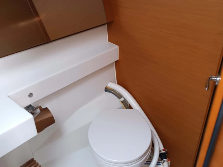 Jeanneau Sun Odyssey 440 charter bareboat or skippered in  Gouvia