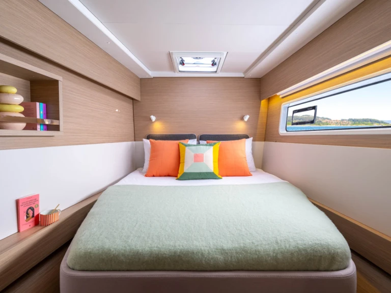 Yacht charter Gouvia - Lagoon Lagoon 43 (6 cab.) on SamBoat