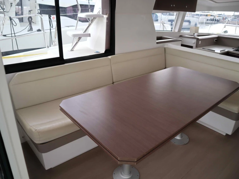 Catamaran to hire Paros (Island) at the best price