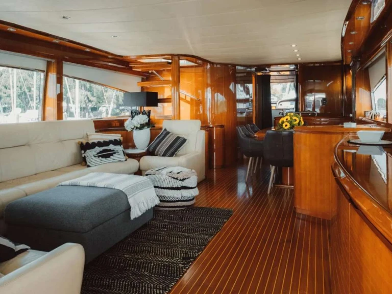 Hire Luxury Yacht with or without skipper Astondoa Croatia