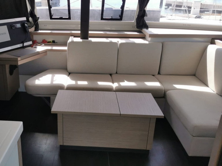Hire Catamaran with or without skipper Fountaine Pajot Propriano