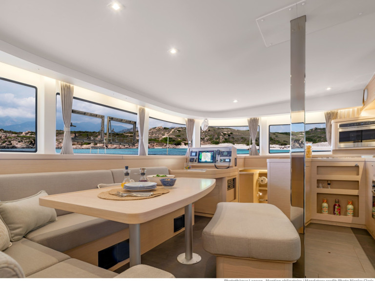 Catamaran to hire Volos at the best price