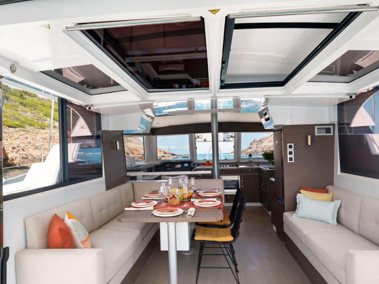 Catamaran to hire Kalkara at the best price