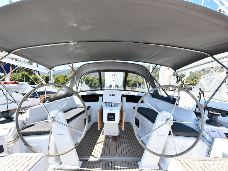 Charter a Hanse Hanse 418 in Göcek on Samboat