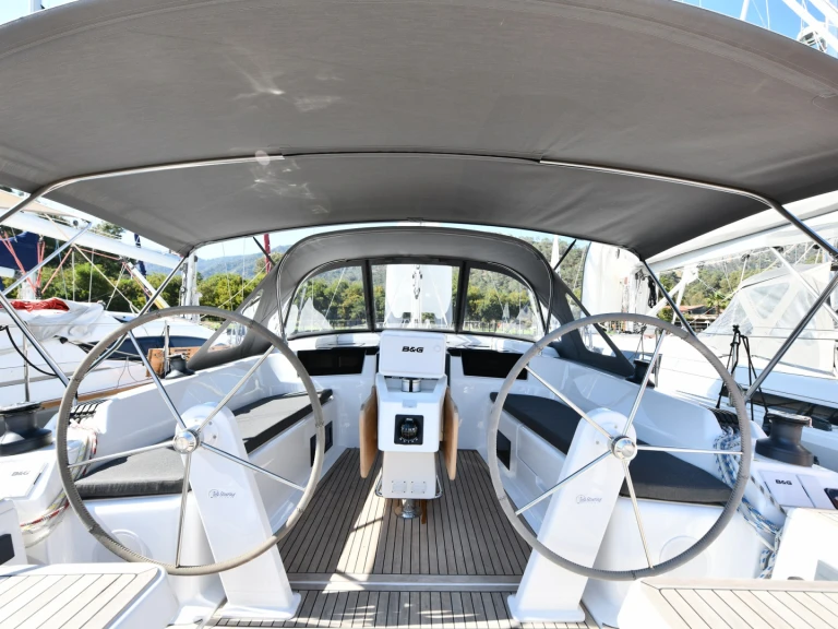 Charter a Hanse Hanse 418 in Göcek on Samboat