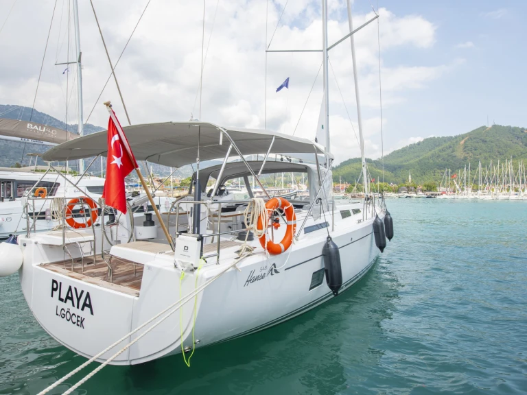 Yacht hire Göcek cheap Hanse 548