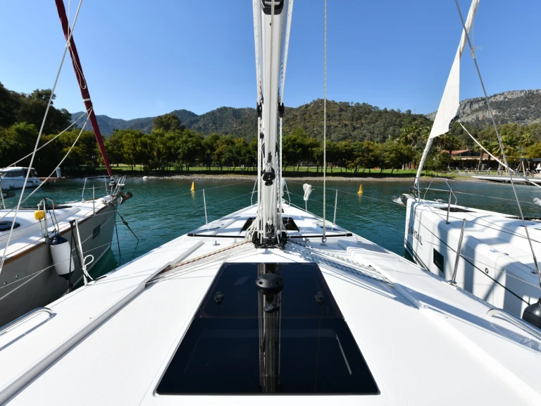 Hire Sailboat with or without skipper Hanse Göcek