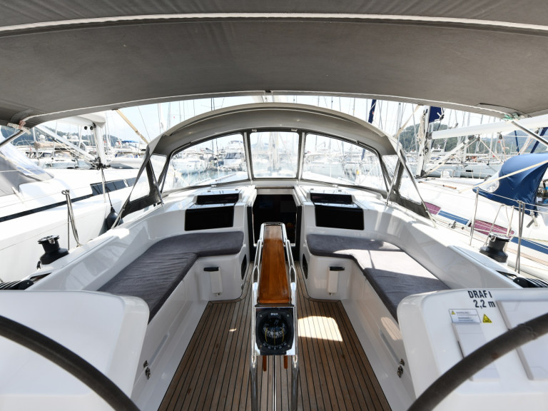 Hire a Hanse Hanse 458 Göcek