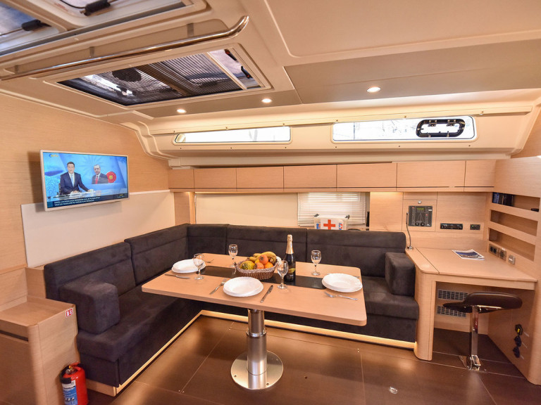 Charter a Hanse Hanse 508 in Göcek on Samboat