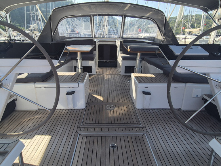 Charter a Hanse Hanse 510 in Göcek on Samboat