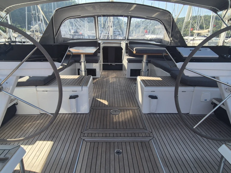 Charter a Hanse Hanse 510 in Göcek on Samboat