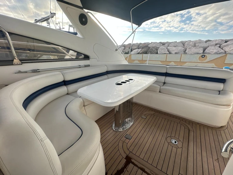 Motorboat hire in Golfe-Juan - Princess Princess V50