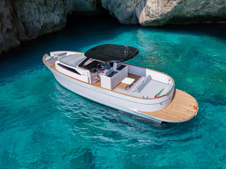 Yacht hire Sorrento cheap 62