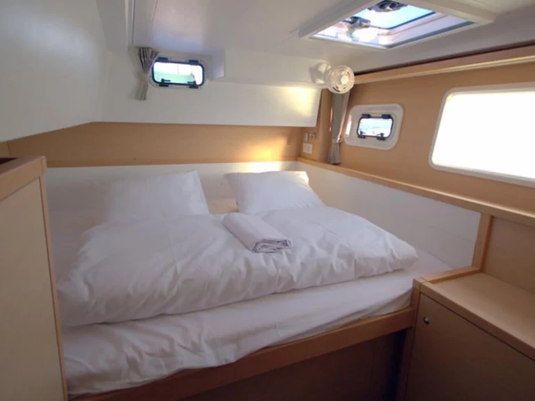 Lagoon Lagoon 39 charter bareboat or skippered in  Dubrovnik