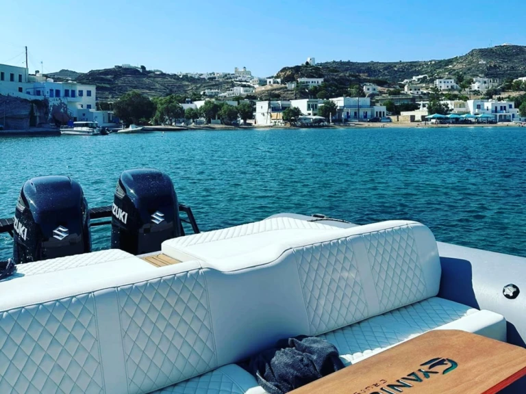 Hire a ZEN MARINE ZEN 39 Adámas